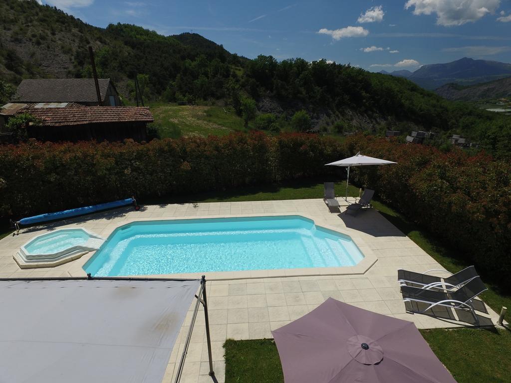 Chambres D'Hotes La Dorgisane Venterol (Alpes-de-Haute-Provence) Exterior foto