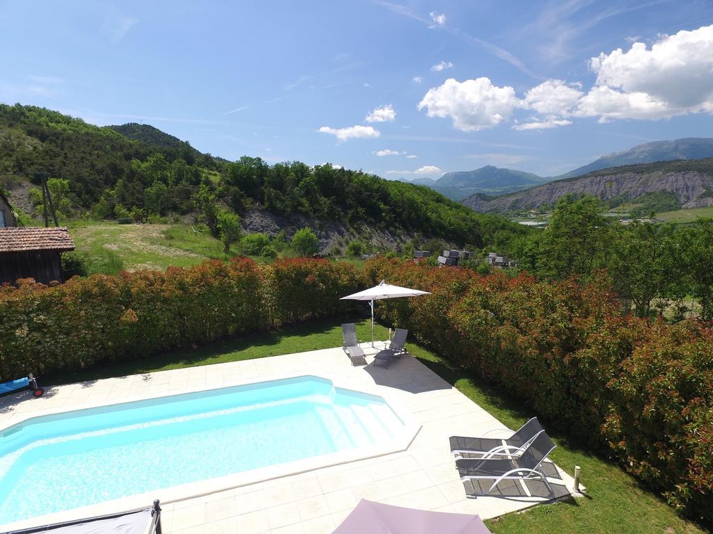 Chambres D'Hotes La Dorgisane Venterol (Alpes-de-Haute-Provence) Exterior foto